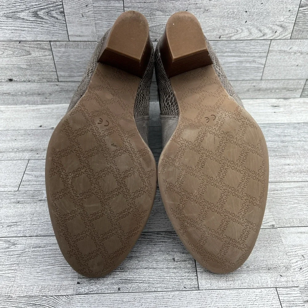 Vionic Anne‎ Tan Snake Print Leather Suede Ankle Boots Women Size 6